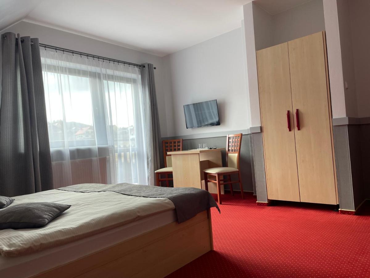Emilia Hotel Wysowa-Zdroj Luaran gambar
