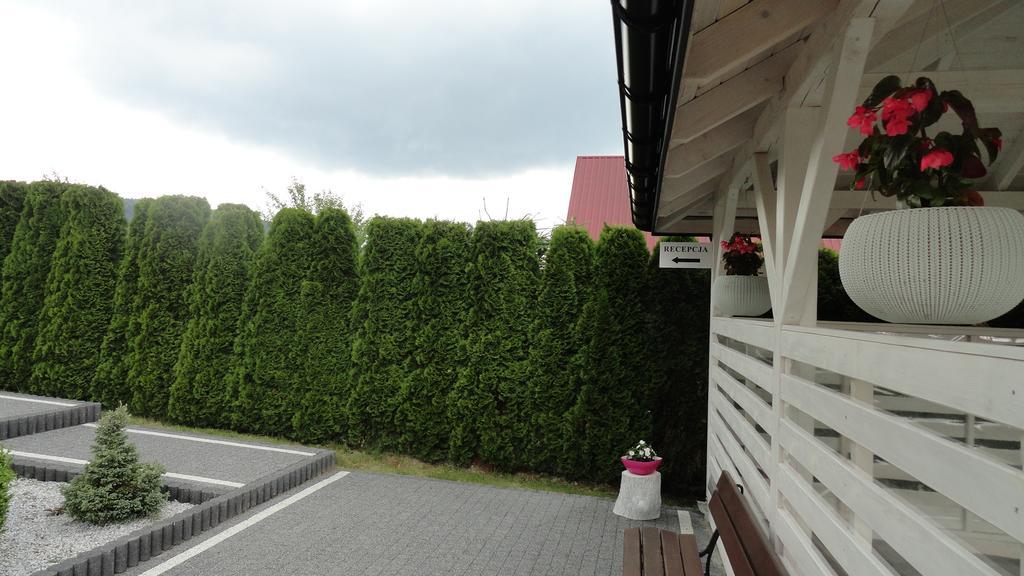 Emilia Hotel Wysowa-Zdroj Luaran gambar